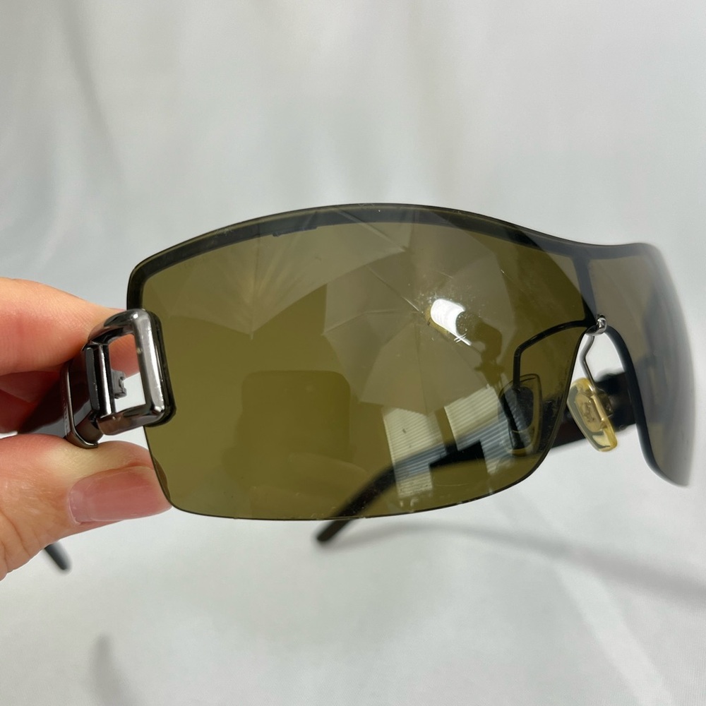 Burberry Sunglasses 3037 Shield Style Silver/Gray Buckle Italy - Picture 6 of 14